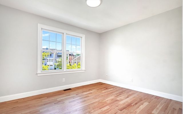 861 Washington Street 2, Canton, MA 02021