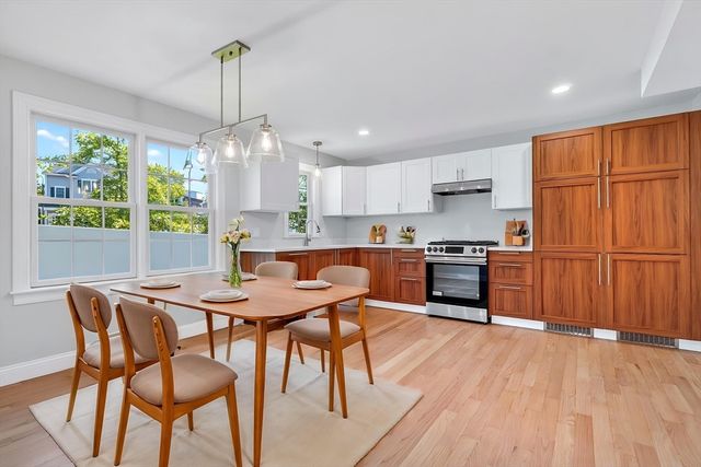 861 Washington Street 2, Canton, MA 02021