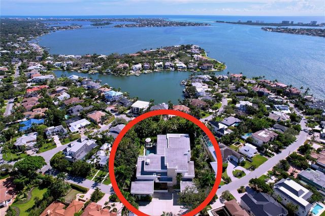 1347 HARBOR DRIVE, Sarasota, FL 34239