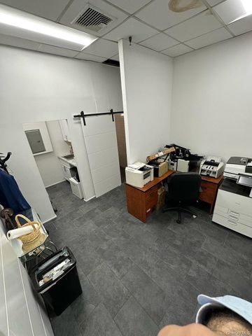 96 Main Street, Hempstead, NY 11550