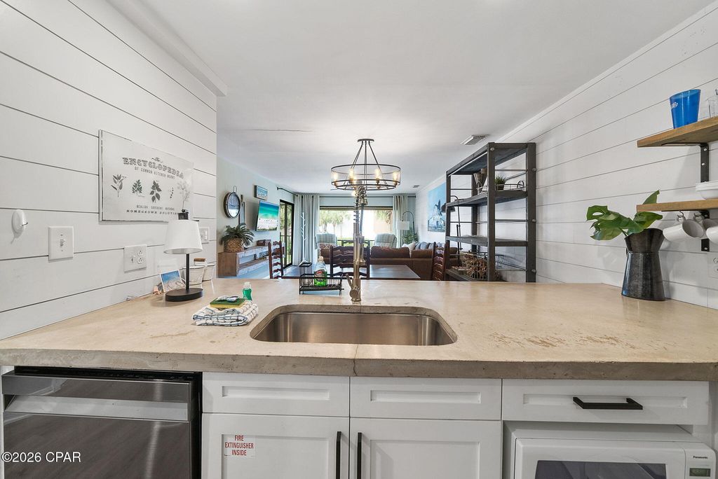 Image 10 of property listing at 520 N Richard Jackson Boulevard 2108, Panama City Beach, FL 32407