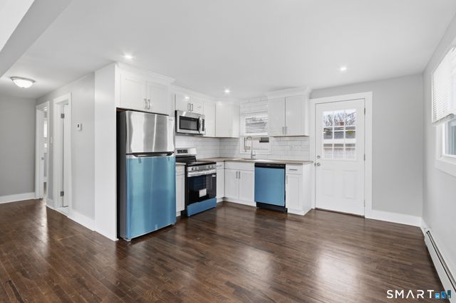 387 Atwood Avenue, Waterbury, CT 06705