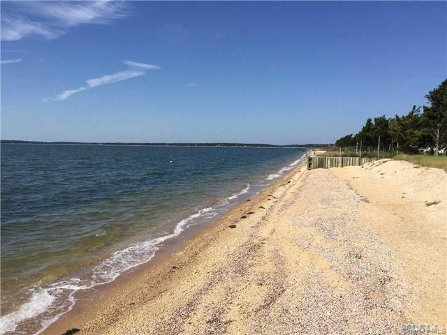 650 The Esplanade, Southold, NY 11971