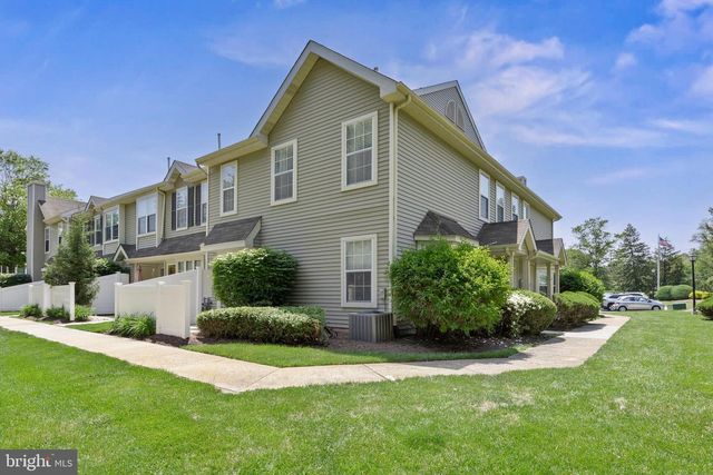 108 PERTWOOD COURT, Mount Laurel, NJ 08054
