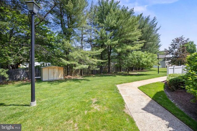 108 PERTWOOD COURT, Mount Laurel, NJ 08054