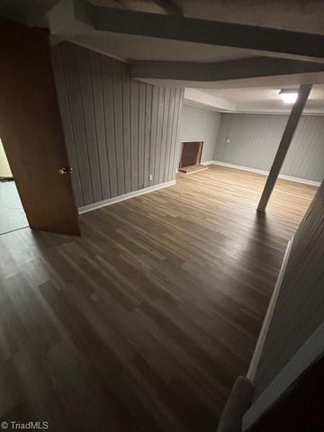 4621 Shattalon Drive, Winston-salem, NC 27106