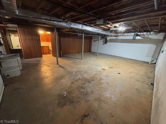 4621 Shattalon Drive, Winston-salem, NC 27106