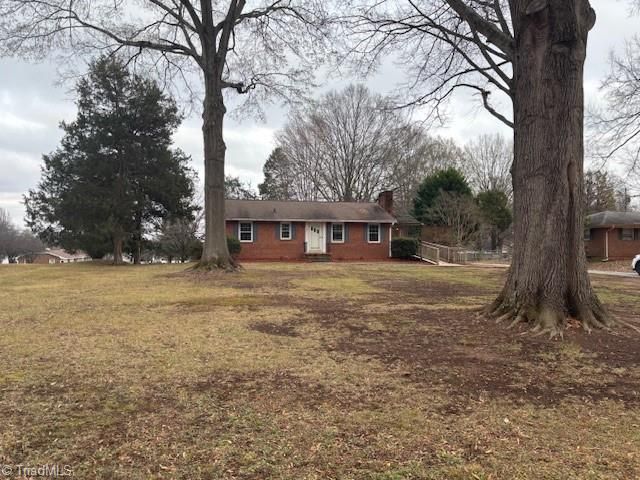 4621 Shattalon Drive, Winston-salem, NC 27106