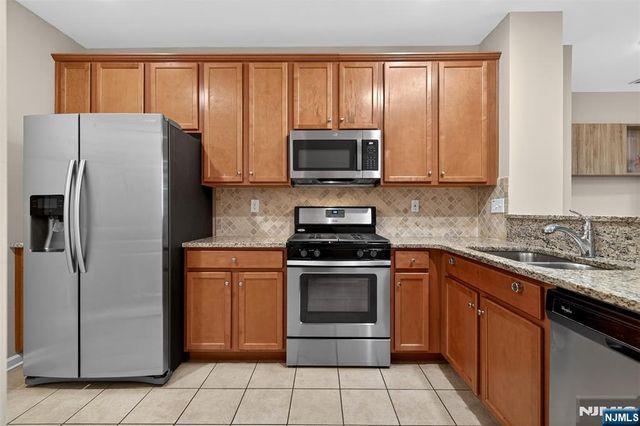 93 Wesmont Drive, Wood Ridge, NJ 07075