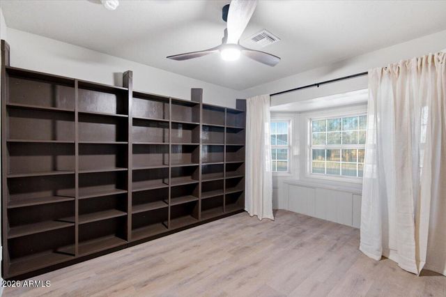 1708 W SUNNYSLOPE Lane, Phoenix, AZ 85021