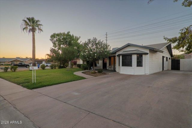 1708 W SUNNYSLOPE Lane, Phoenix, AZ 85021