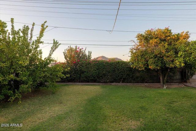 1708 W SUNNYSLOPE Lane, Phoenix, AZ 85021