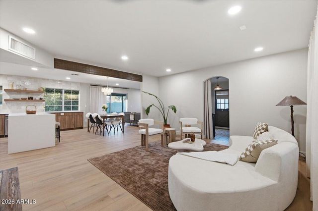 1708 W SUNNYSLOPE Lane, Phoenix, AZ 85021