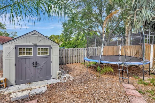 220 NORMANDY CIRCLE W, Palm Harbor, FL 34683