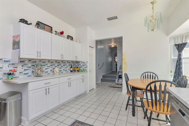 220 NORMANDY CIRCLE W, Palm Harbor, FL 34683