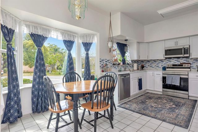 220 NORMANDY CIRCLE W, Palm Harbor, FL 34683