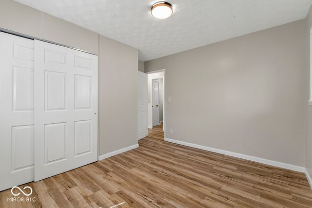 2843 Falcon Drive, Indianapolis, IN 46222