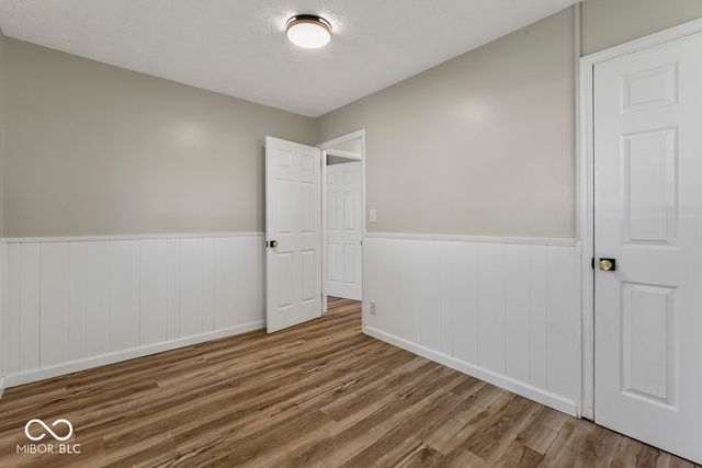 2843 Falcon Drive, Indianapolis, IN 46222
