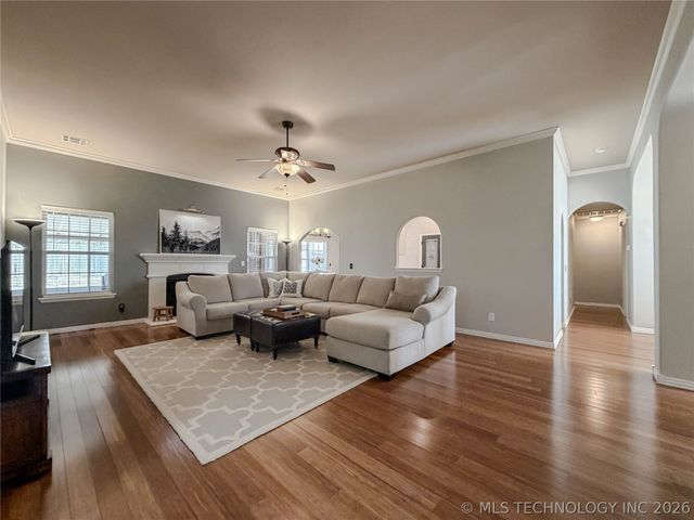 5312 Richmond Drive, Bartlesville, OK 74006