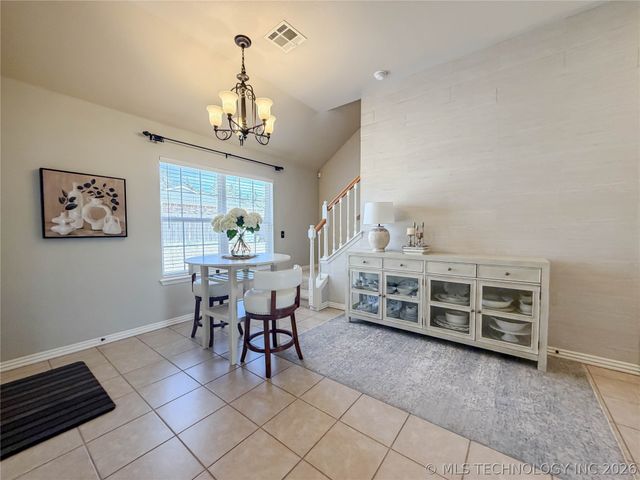 5312 Richmond Drive, Bartlesville, OK 74006