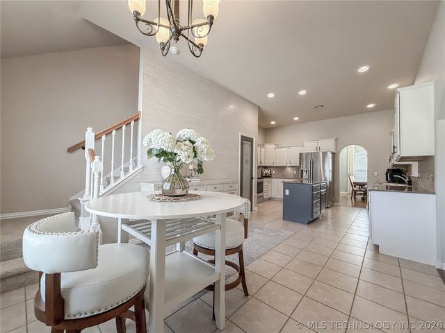 5312 Richmond Drive, Bartlesville, OK 74006