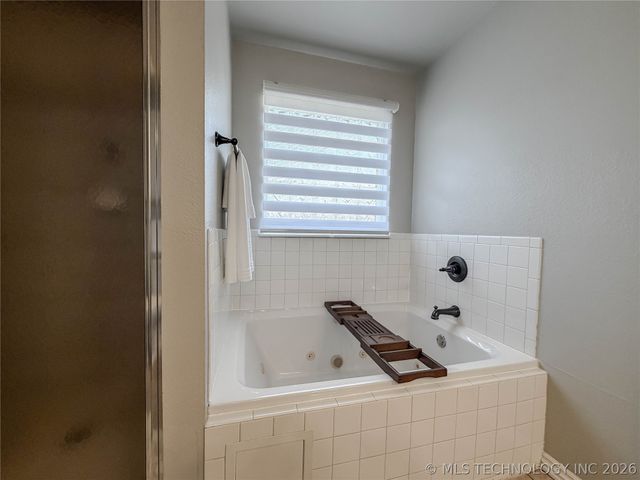 5312 Richmond Drive, Bartlesville, OK 74006