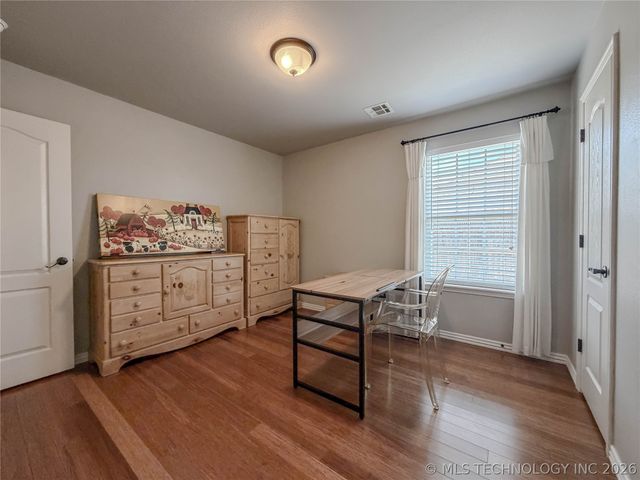 5312 Richmond Drive, Bartlesville, OK 74006