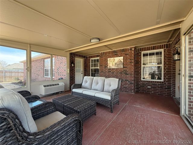 5312 Richmond Drive, Bartlesville, OK 74006