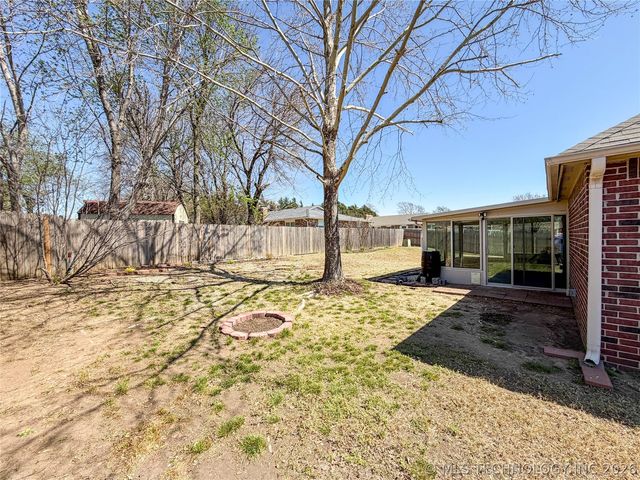 5312 Richmond Drive, Bartlesville, OK 74006