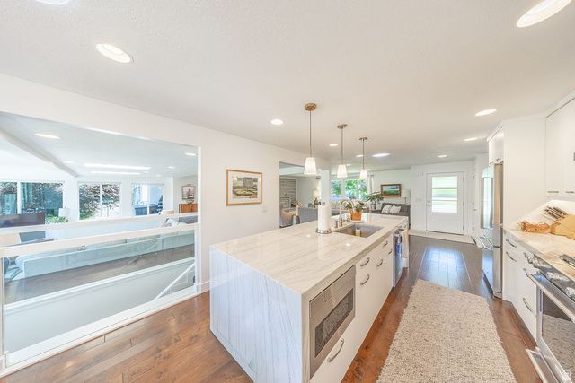 2100 E KAYLAND WAY, Holladay, UT 84117