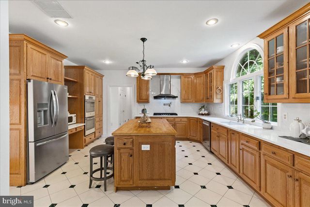 165 ARRETON RD, Princeton, NJ 08540