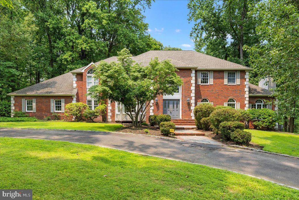 165 ARRETON RD, Princeton, NJ 08540