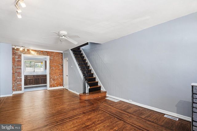 2009 S DARIEN ST, Philadelphia, PA 19148