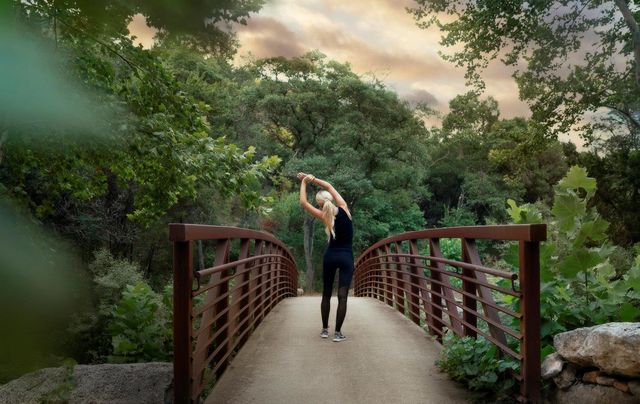 7212 Sunswept DR, Jonestown, TX 78645