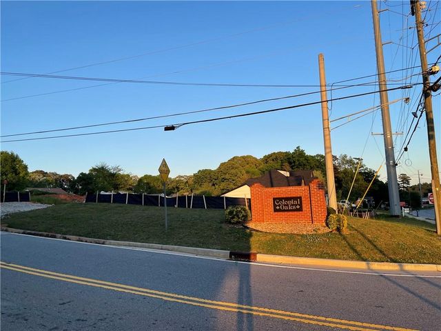 2312 Rockbridge Road, Stone Mountain, GA 30087