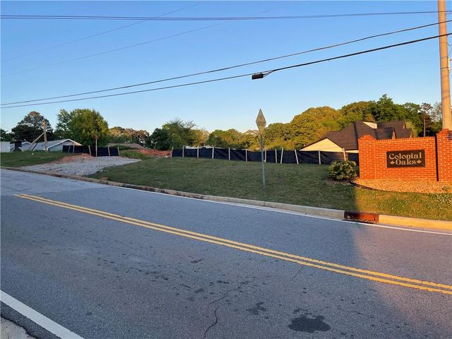 2312 Rockbridge Road, Stone Mountain, GA 30087