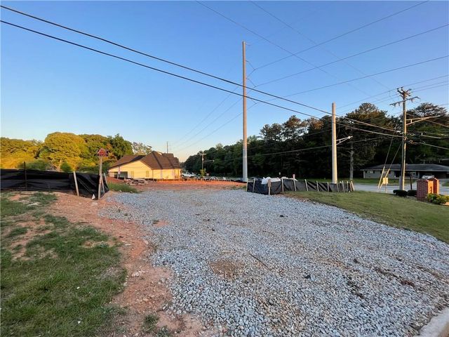 2312 Rockbridge Road, Stone Mountain, GA 30087
