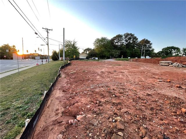 2312 Rockbridge Road, Stone Mountain, GA 30087