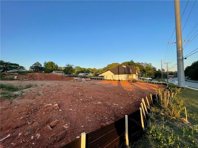2312 Rockbridge Road, Stone Mountain, GA 30087