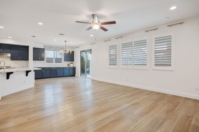 801 Howard Street, Kingsburg, CA 93631