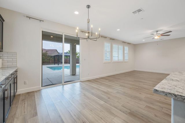 801 Howard Street, Kingsburg, CA 93631