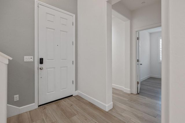 801 Howard Street, Kingsburg, CA 93631