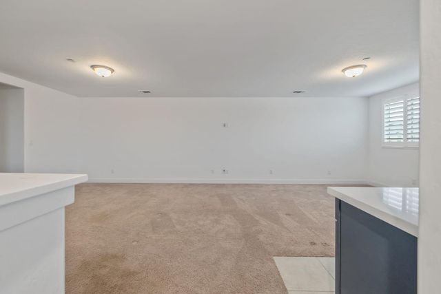 801 Howard Street, Kingsburg, CA 93631