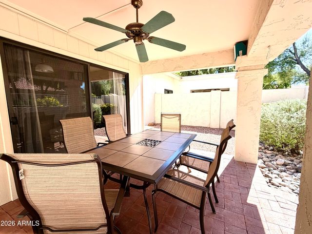 9404 W MORROW Drive, Peoria, AZ 85382