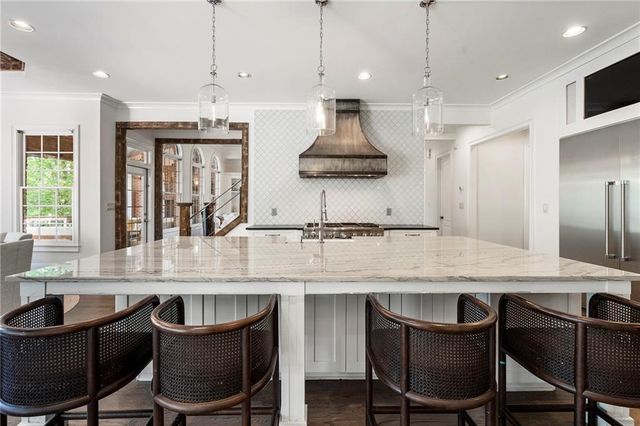 510 Grove Park Place, Roswell, GA 30075