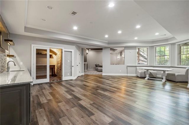510 Grove Park Place, Roswell, GA 30075