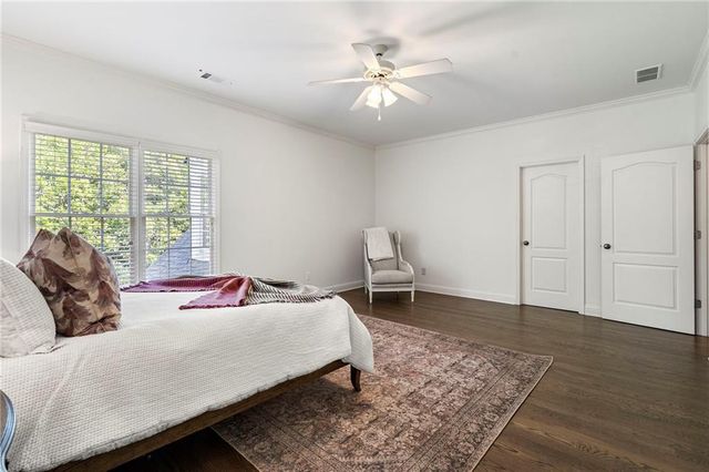 510 Grove Park Place, Roswell, GA 30075