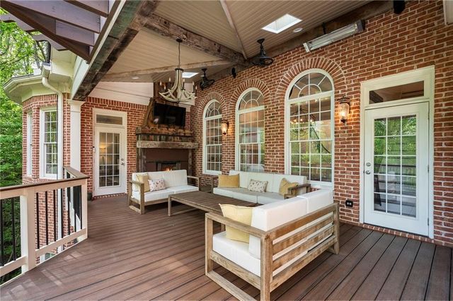 510 Grove Park Place, Roswell, GA 30075