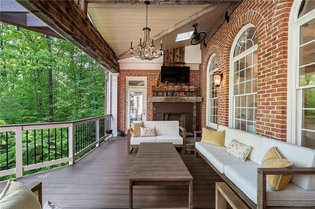 510 Grove Park Place, Roswell, GA 30075