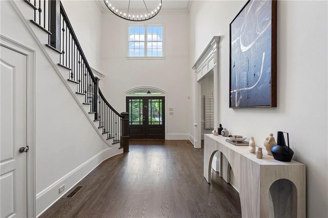 510 Grove Park Place, Roswell, GA 30075